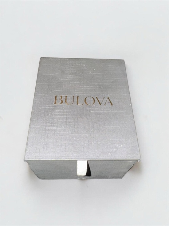Bulova Ladies\' Crystal Phantom 3-Hand, Small Second Hand Quartz Watch main image 4